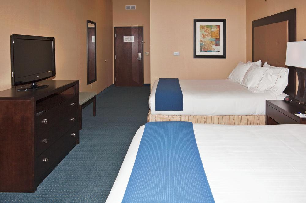 Holiday Inn Express & Suites Detroit - Novi By Ihg Exteriör bild
