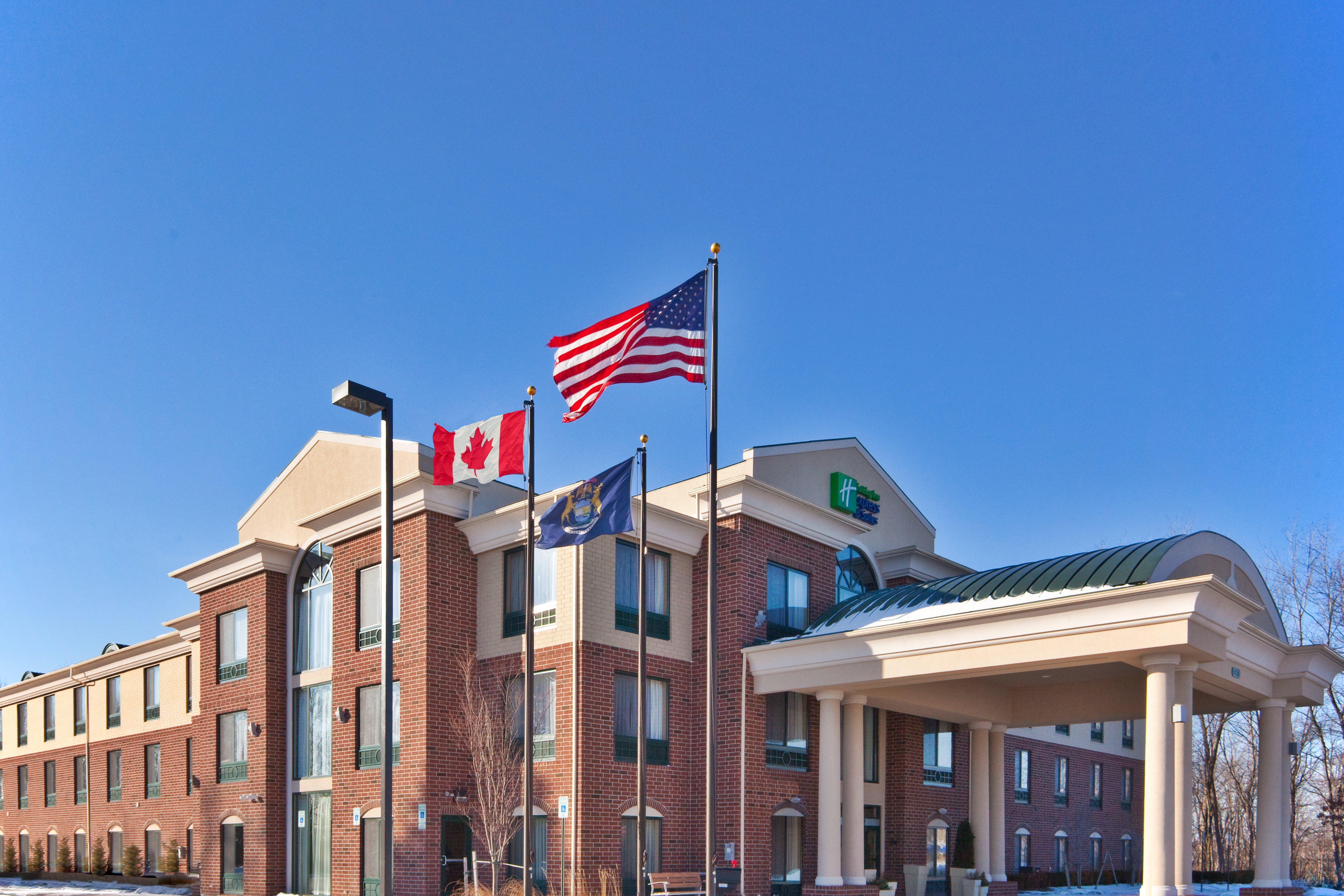 Holiday Inn Express & Suites Detroit - Novi By Ihg Exteriör bild