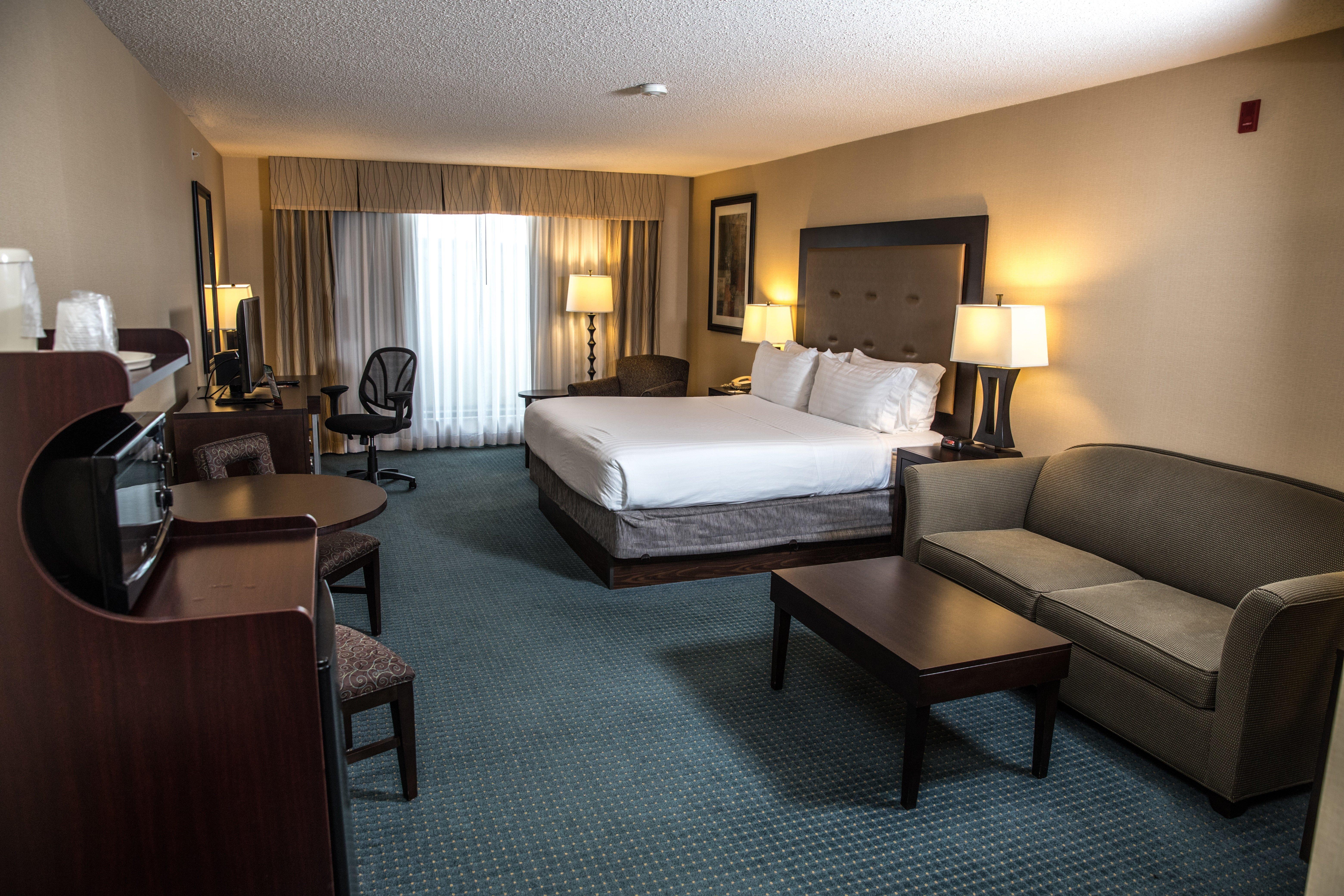 Holiday Inn Express & Suites Detroit - Novi By Ihg Exteriör bild