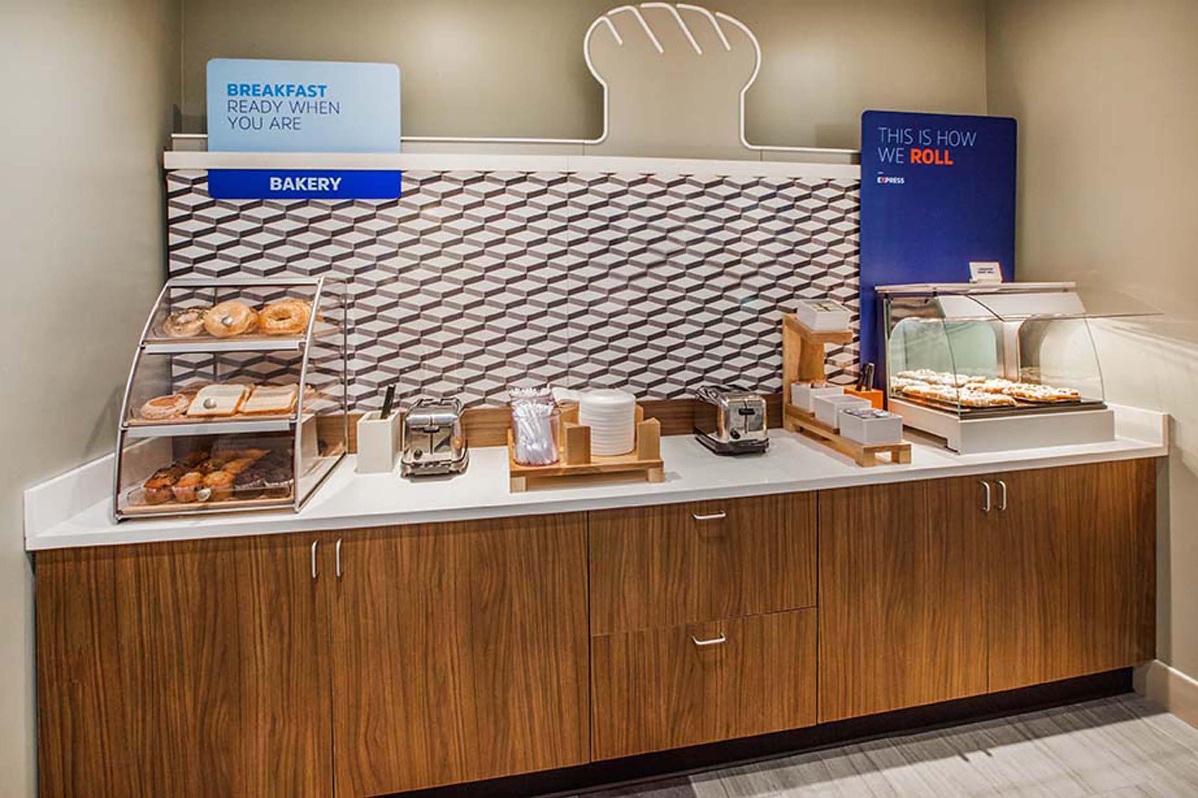 Holiday Inn Express & Suites Detroit - Novi By Ihg Exteriör bild