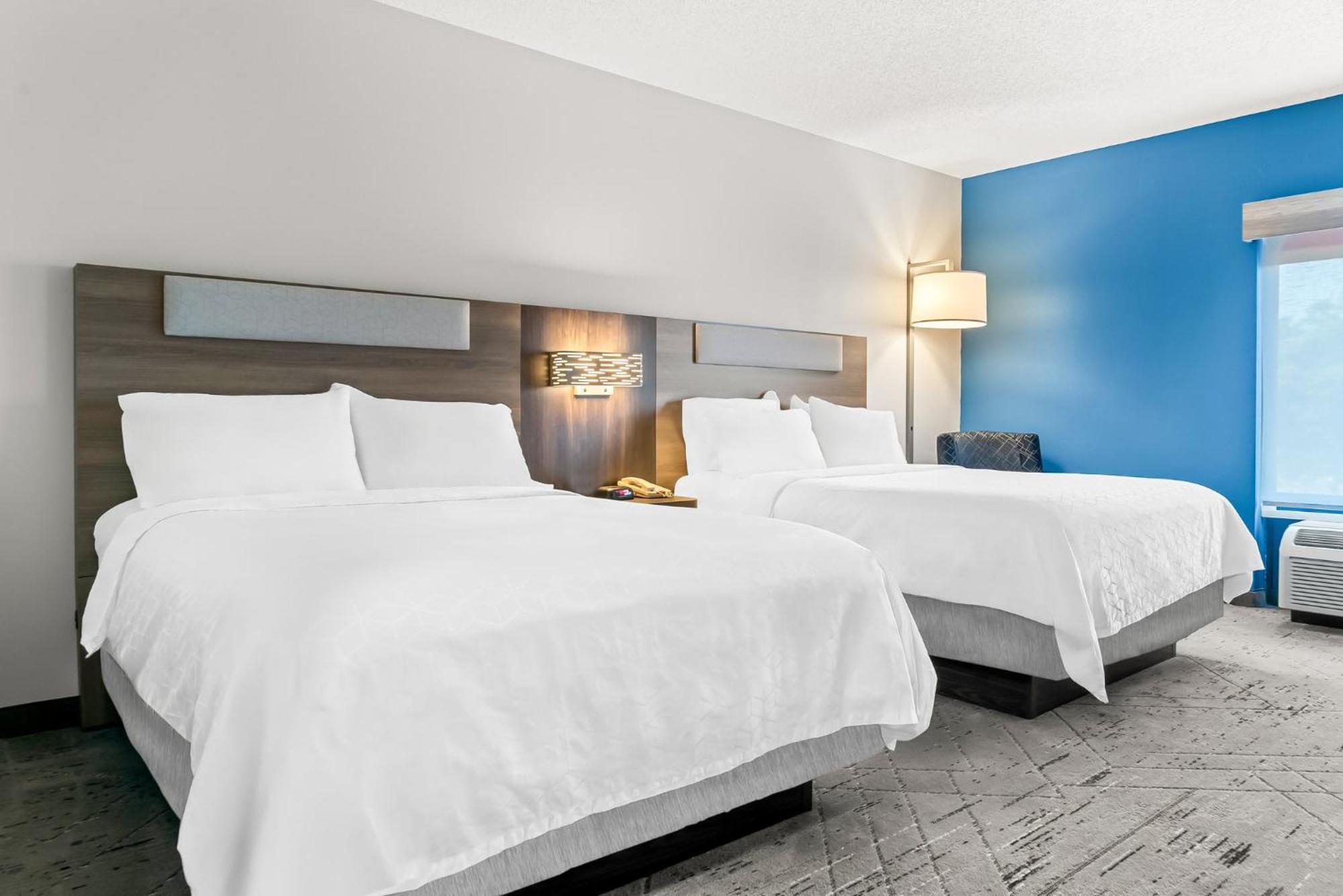 Holiday Inn Express & Suites Detroit - Novi By Ihg Exteriör bild
