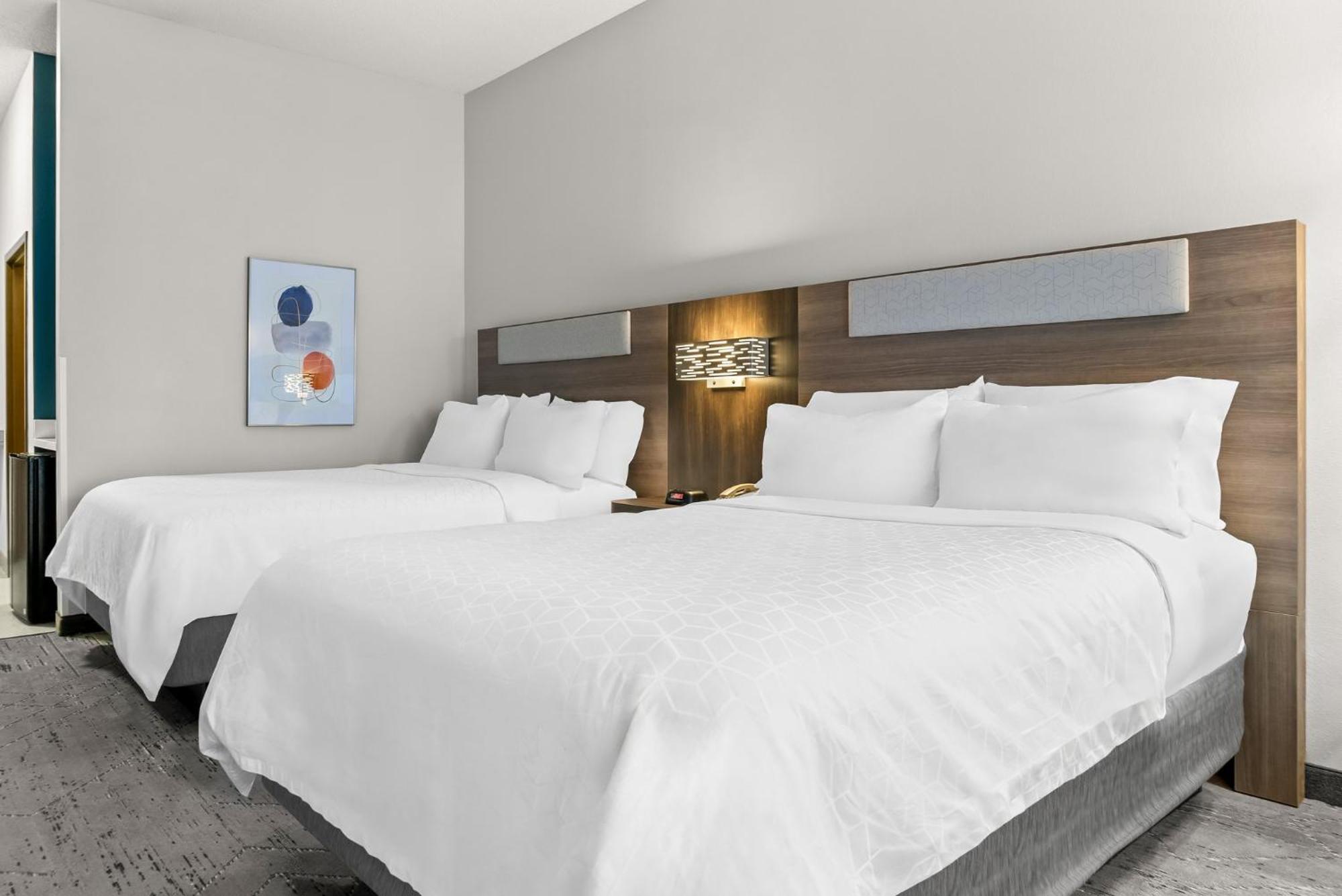 Holiday Inn Express & Suites Detroit - Novi By Ihg Exteriör bild