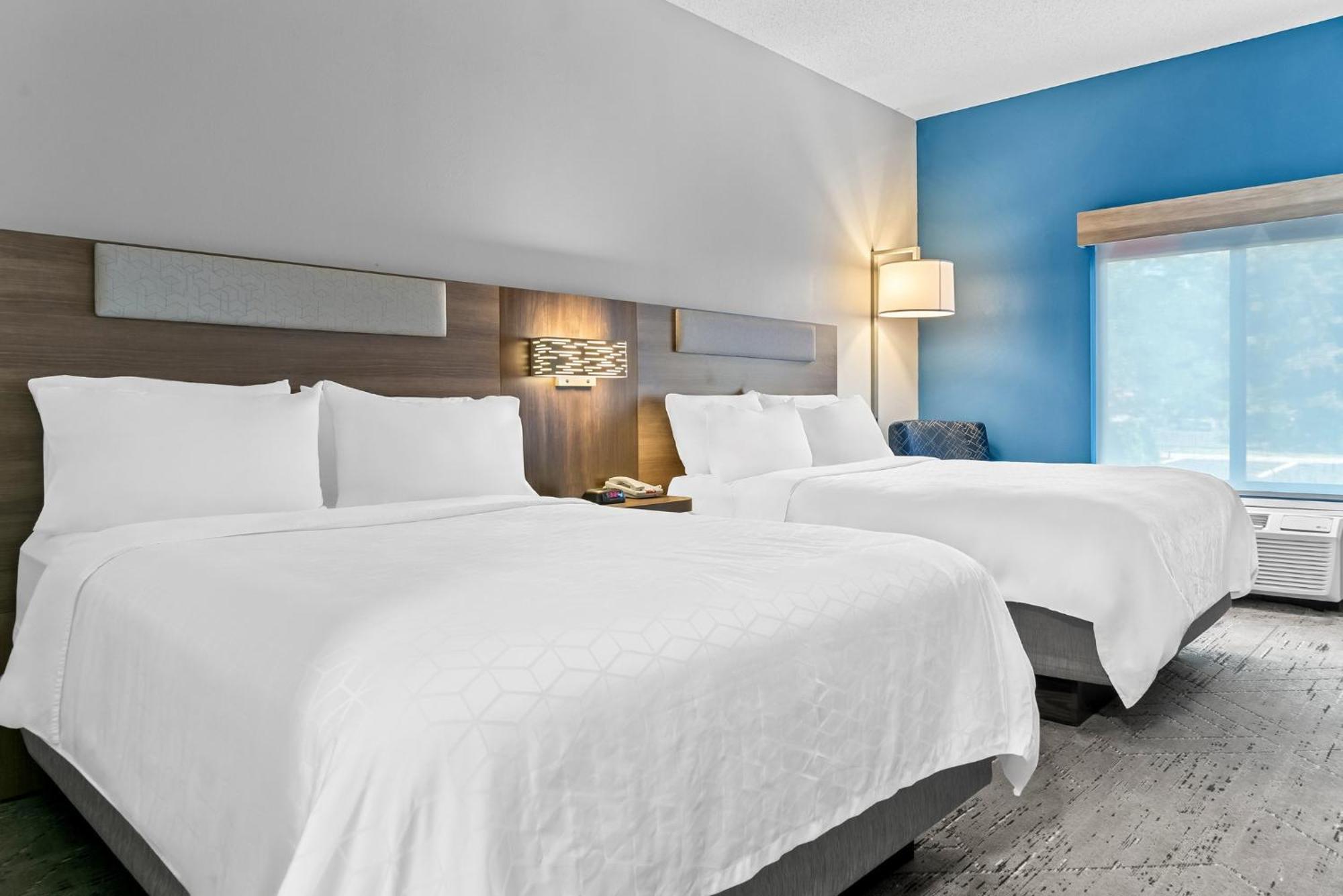 Holiday Inn Express & Suites Detroit - Novi By Ihg Exteriör bild