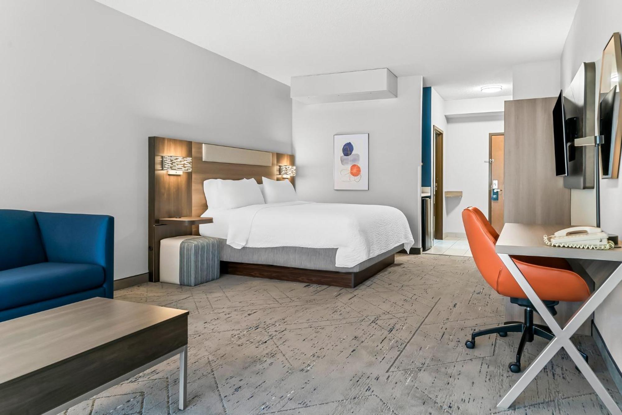Holiday Inn Express & Suites Detroit - Novi By Ihg Exteriör bild