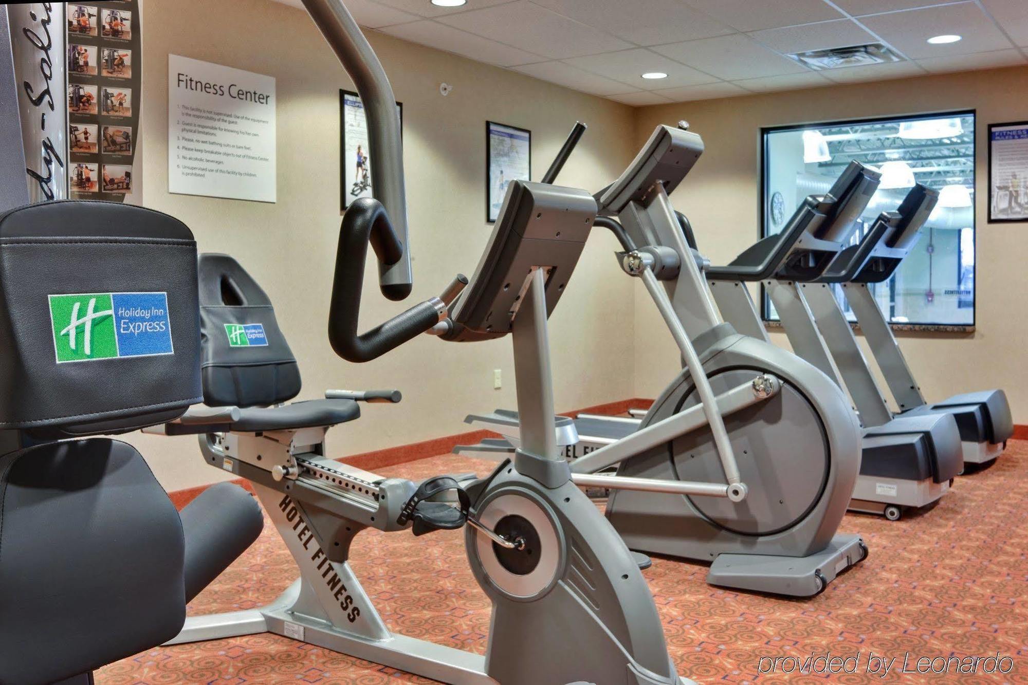 Holiday Inn Express & Suites Detroit - Novi By Ihg Exteriör bild